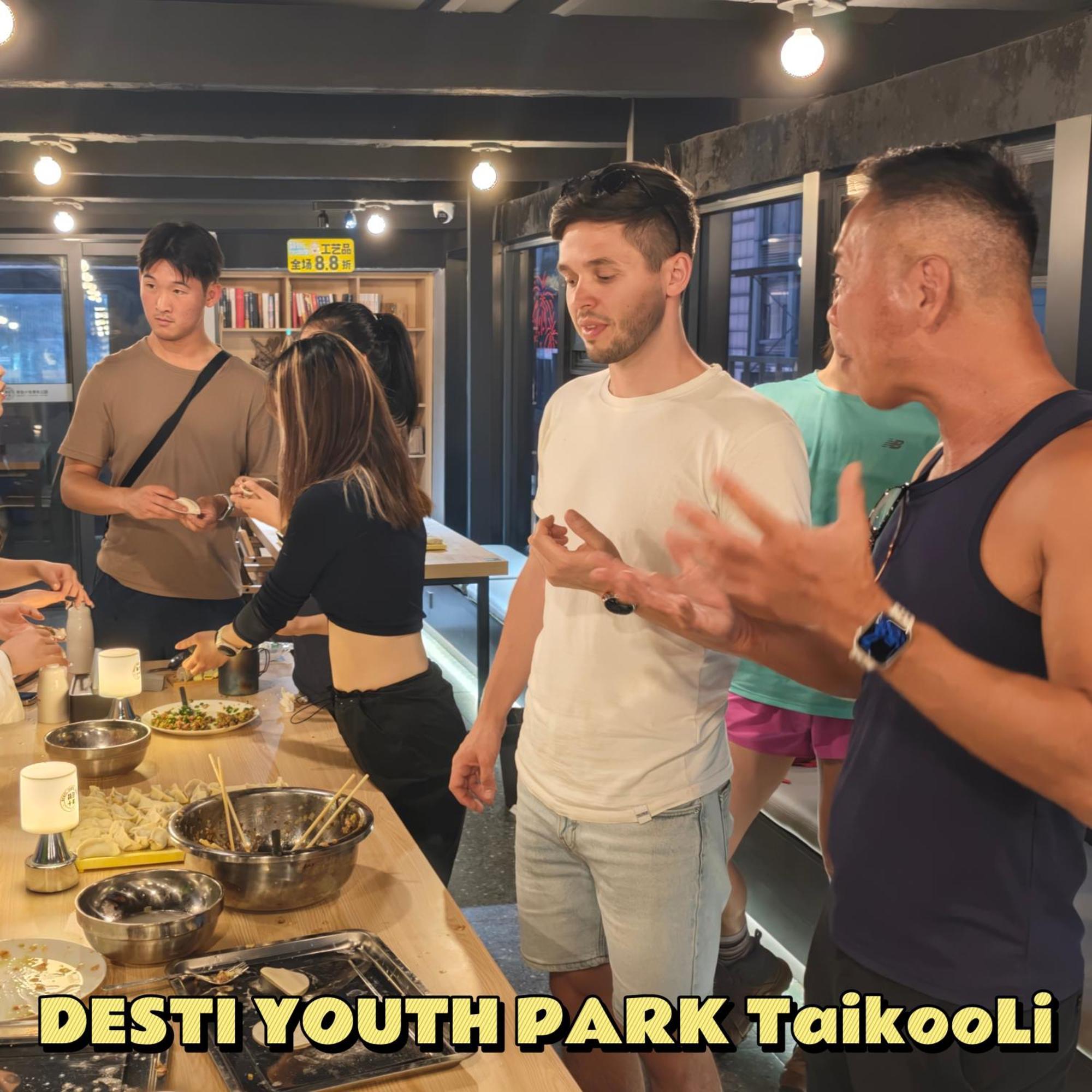 Chengdu Desti Youth Park Hostel Taikooli Luaran gambar